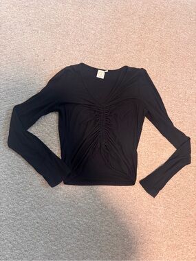 NWOT Women’s Live in the Moment Top